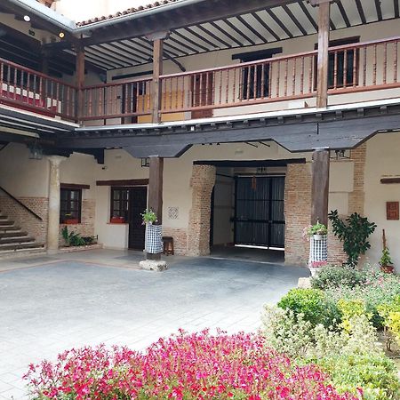 דירות אלקאלה דה הנארס La Casona Del Asno מראה חיצוני תמונה