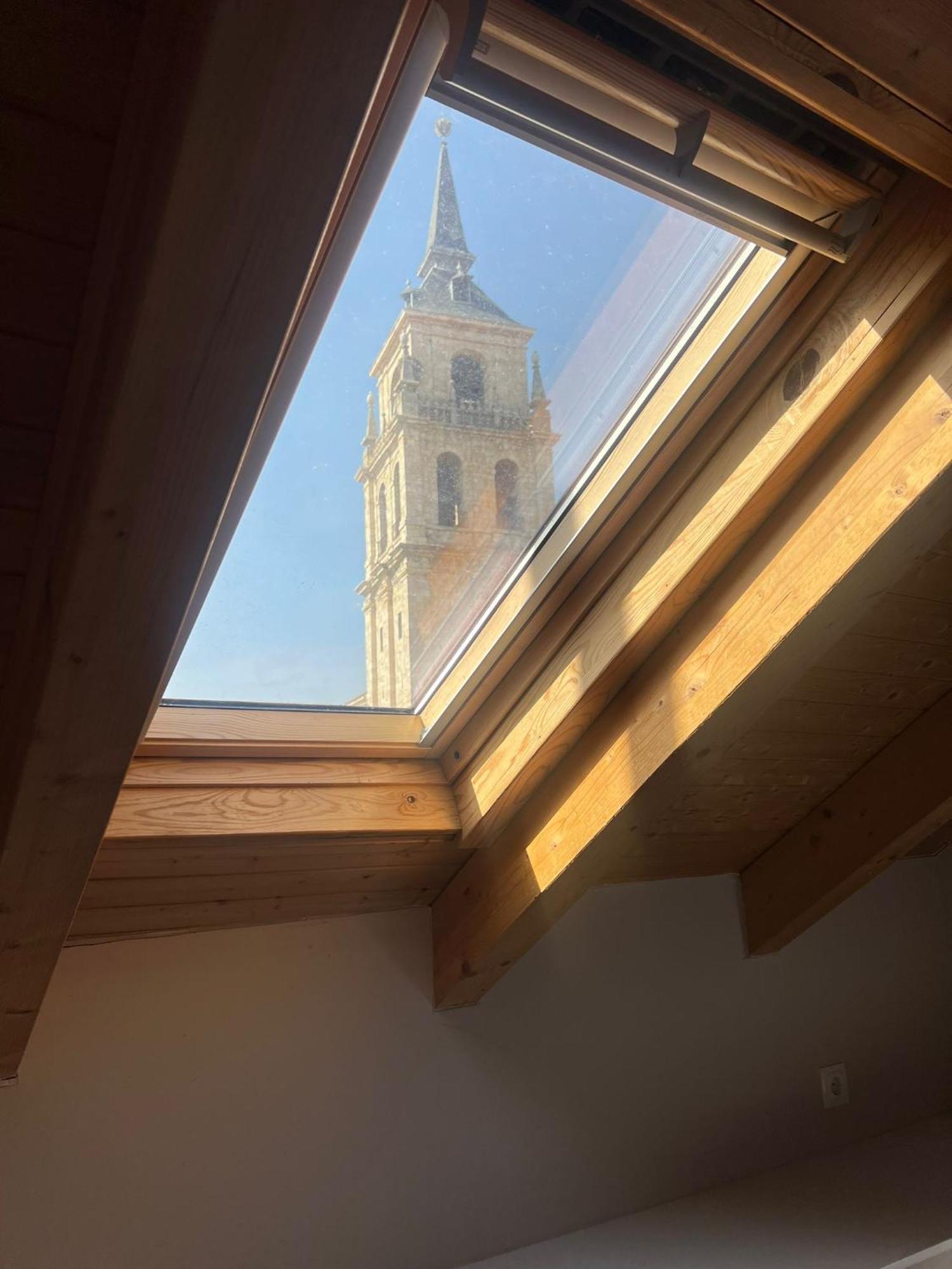 דירות אלקאלה דה הנארס La Casona Del Asno מראה חיצוני תמונה